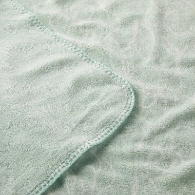 Plush Baby Blanket - Green Line Floral - Cloud Island™ Plush Baby Blanket - Green Line Floral - Cloud Island™ -Cheap Cloud Island Store GUEST 447fecae e323 4d1f 8e59 a82dbce24779